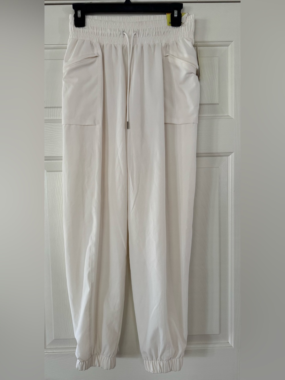 all in motion Off-White Drawstring Cargo Joggers size small NEW